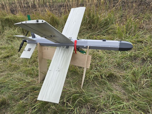 Українська компанія представила автономний баражуючий боєприпас Flycat