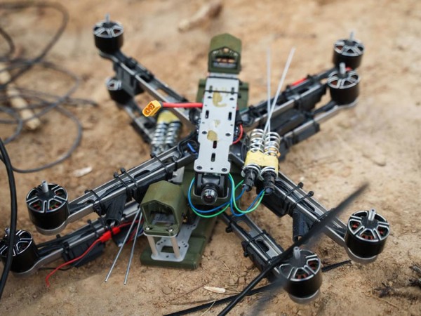 В Україні випробували новий тип ударних FPV-дронів
