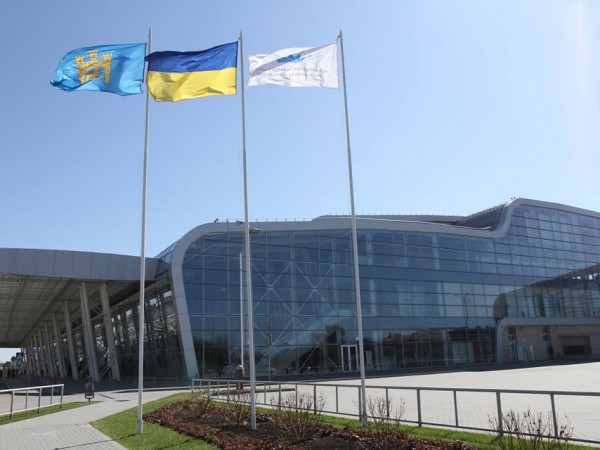 Садовий виступив проти забудови біля львівського аеропорту