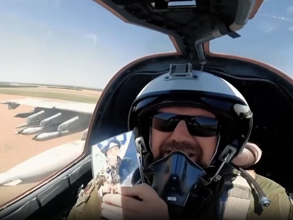 Звання Герой України отримав пілот Су-25 полковник Ігор Пархоменко
