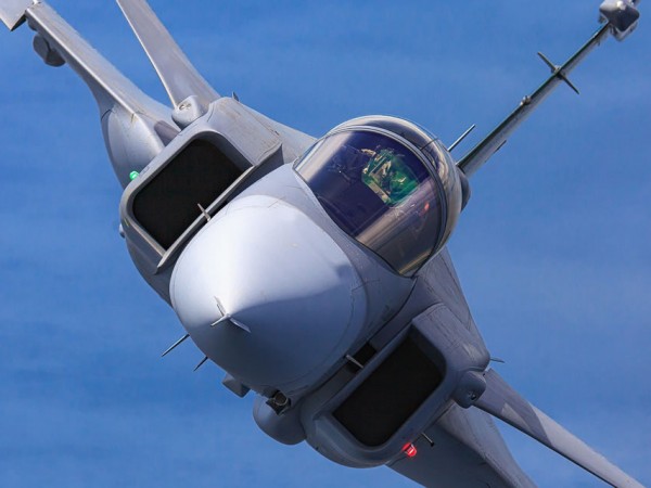 Україна отримає від Швеції перші 16 винищувачів Gripen на початку 2027 року