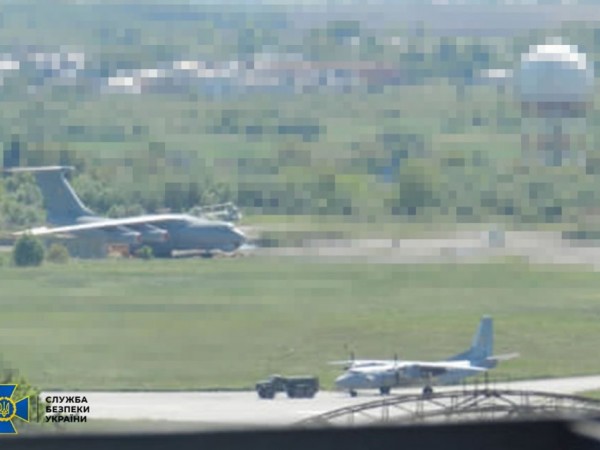 СБУ викрила мережу, яка збирала дані про аеродроми з F-16 та Mirage 2000
