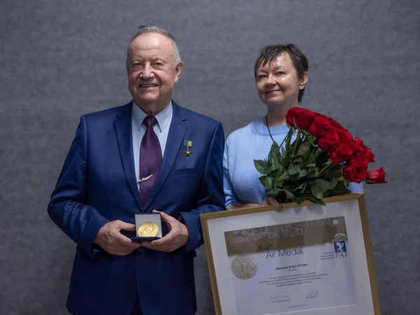 Українець вперше отримав Золоту авіаційну медаль FAI