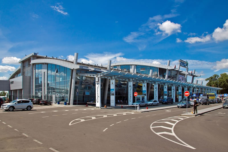 Аэропорт Киев продвигает услуги своей парковки