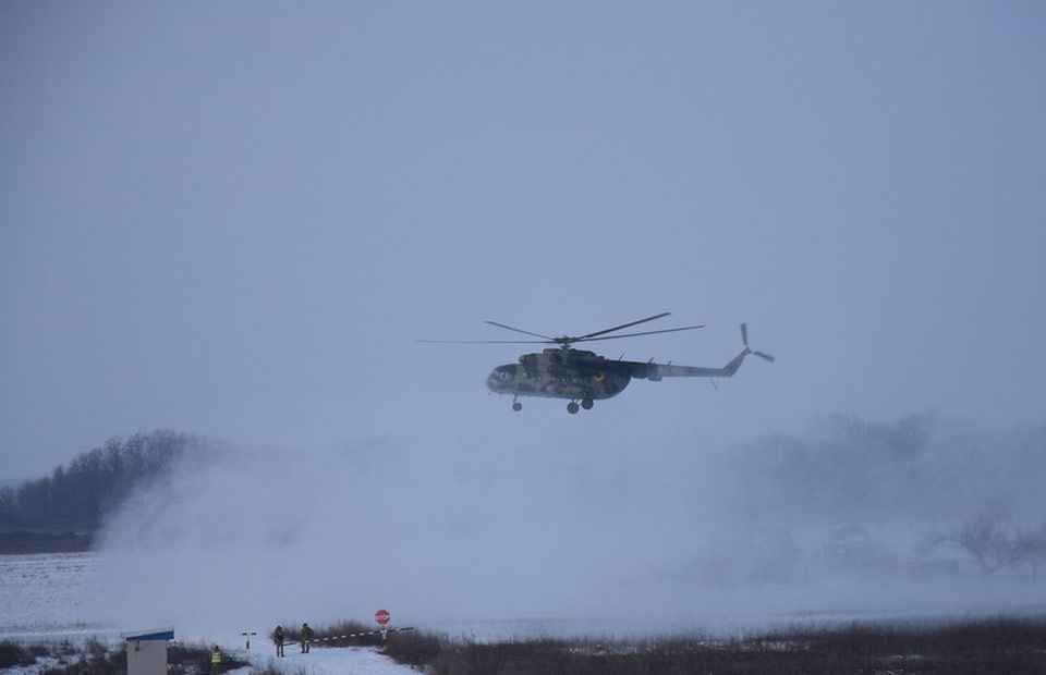 На Полтавщине вертолетчики летали днем и ночью в сложных метеоусловиях