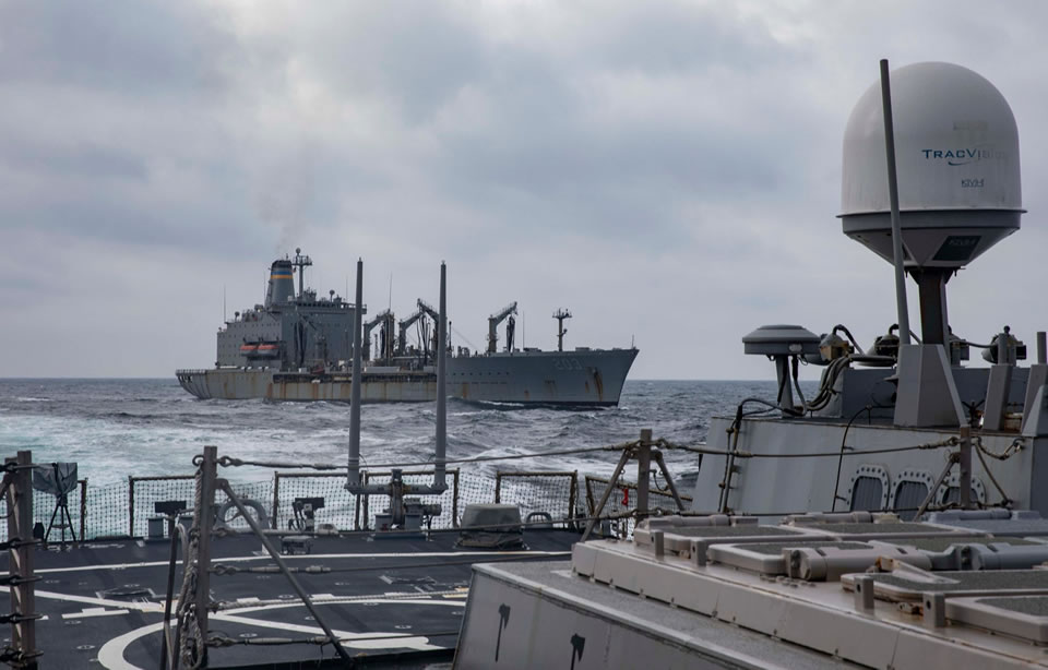 Морская авиация приняла участие в тренировке с кораблями ВМС США