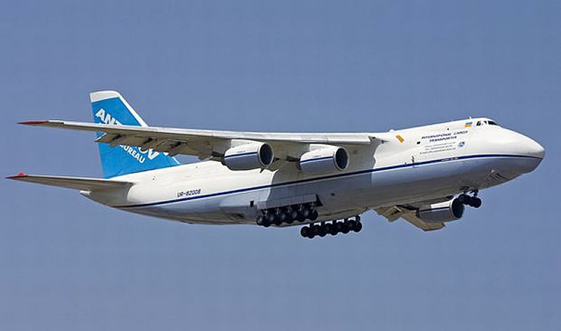 Самолет Ан-124-100