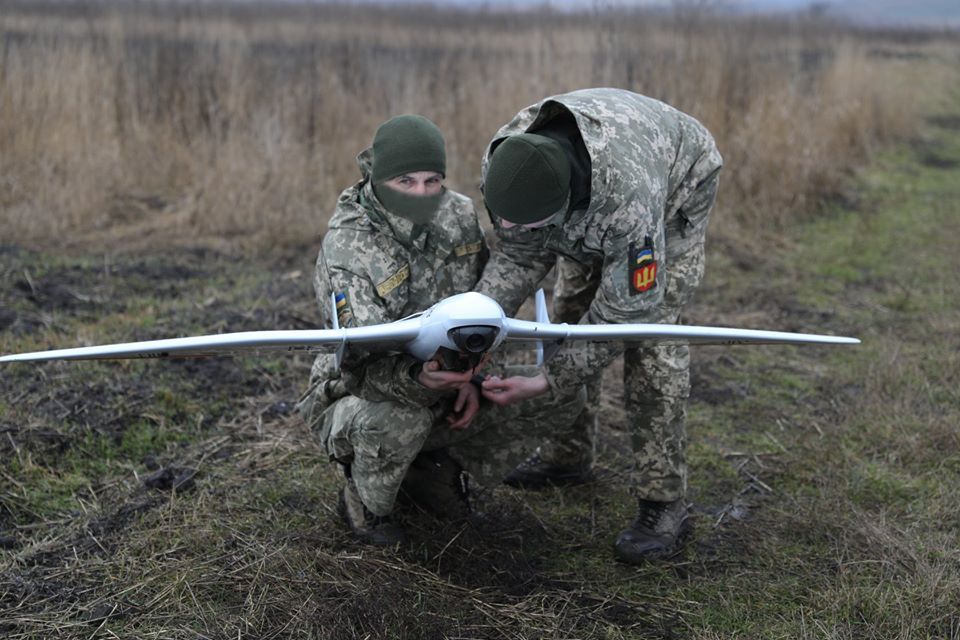 Міноборони уклало 16 контрактів з українськими виробниками дронів