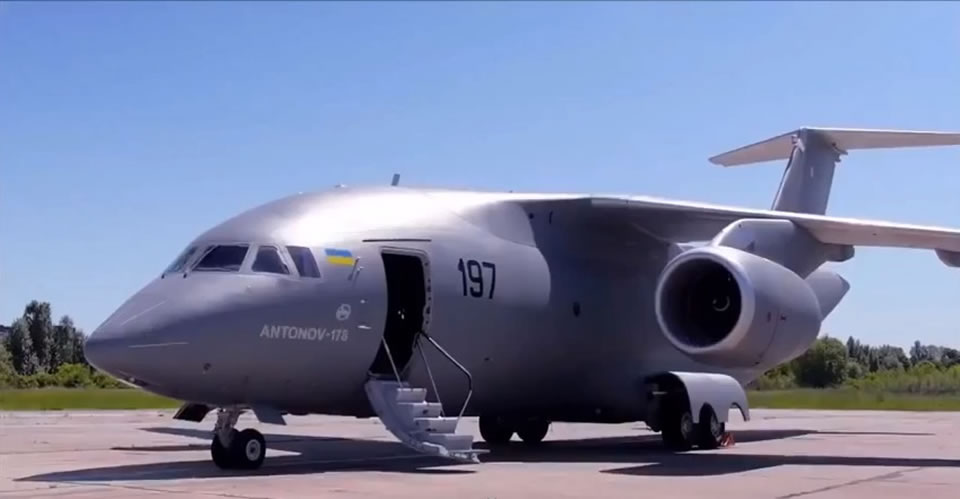 Опытный самолет Ан-178 №01-01. 