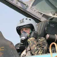 Ющенко полетал на Су-27УБ
