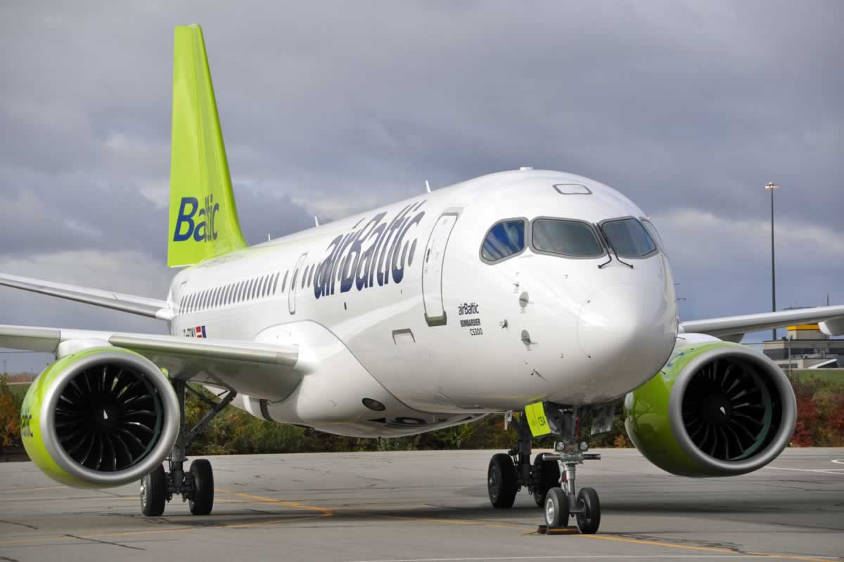 airBaltic возобновляет авиарейсы в Украину из Латвии