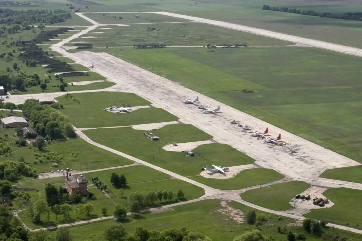 В Нежине создадут авиационно-логистический комплекс