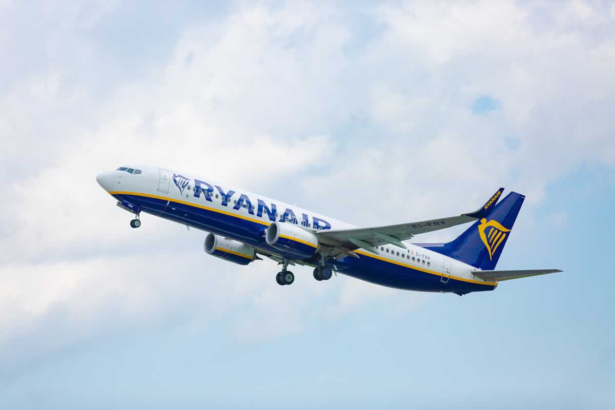 Ryanair откроет два новых направления в Украину
