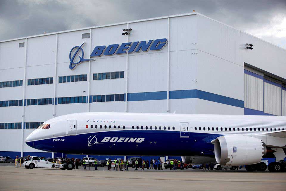 FAA дозволило Boeing відновити поставки Dreamliner