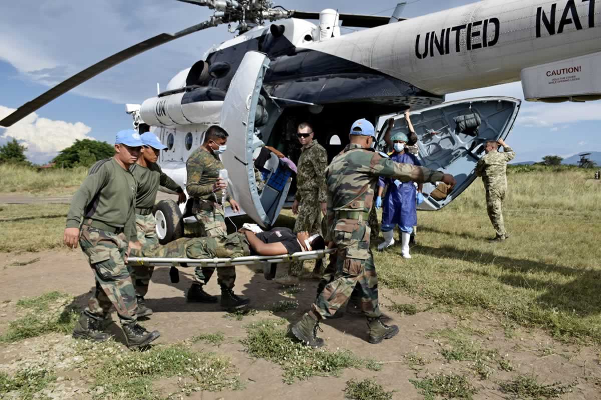 Украинские миротворцы в Конго эвакуировали шестерых травмированных в ДТП военных из Малави