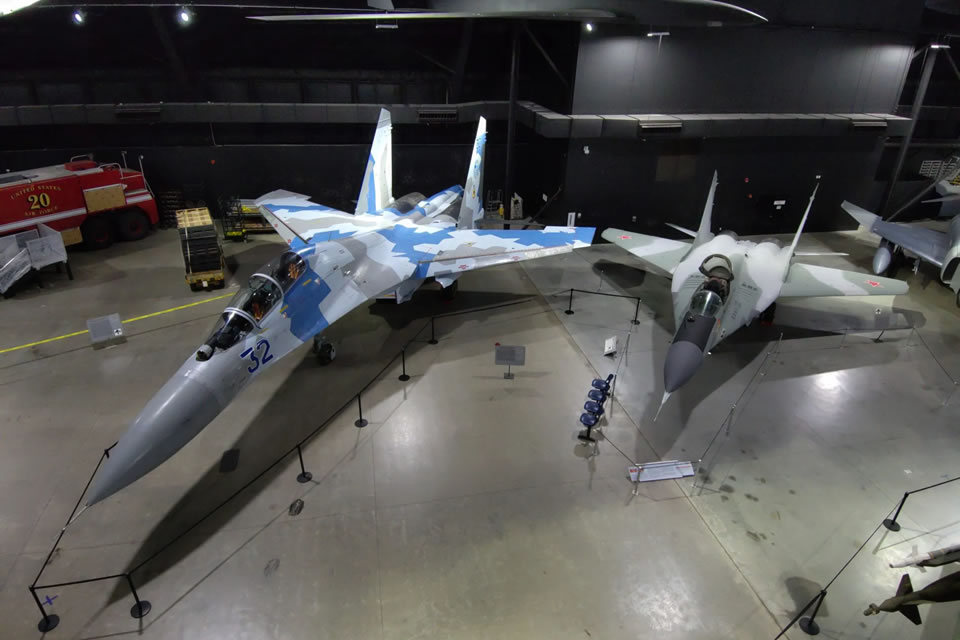 Повітряні сили США підтвердили, що придбали Су-27 в 2011 році