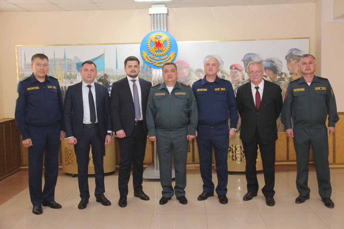 Завод 410 ГА подписал договор с Нацгвардией Казахстана на ремонт и техобслуживание самолетов Ан-26