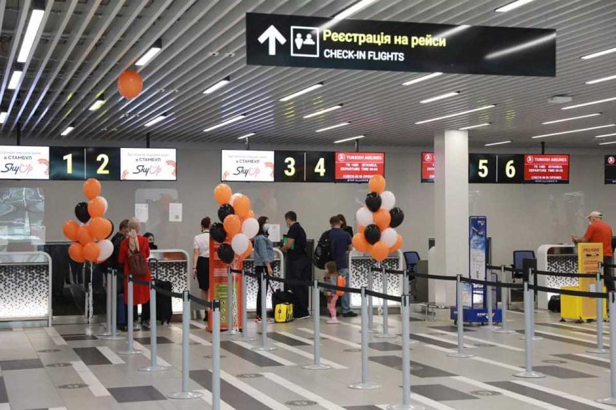 SkyUp открыла рейс Запорожье - Батуми
