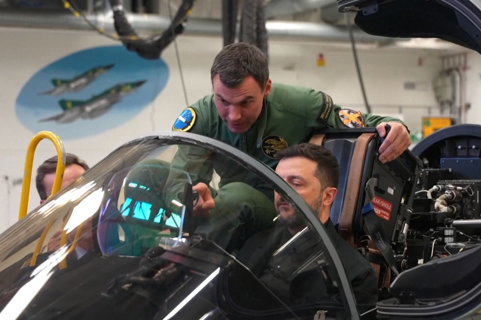 Saab очікує угоду щодо постачання Україні винищувачів Gripen протягом найближчих місяців