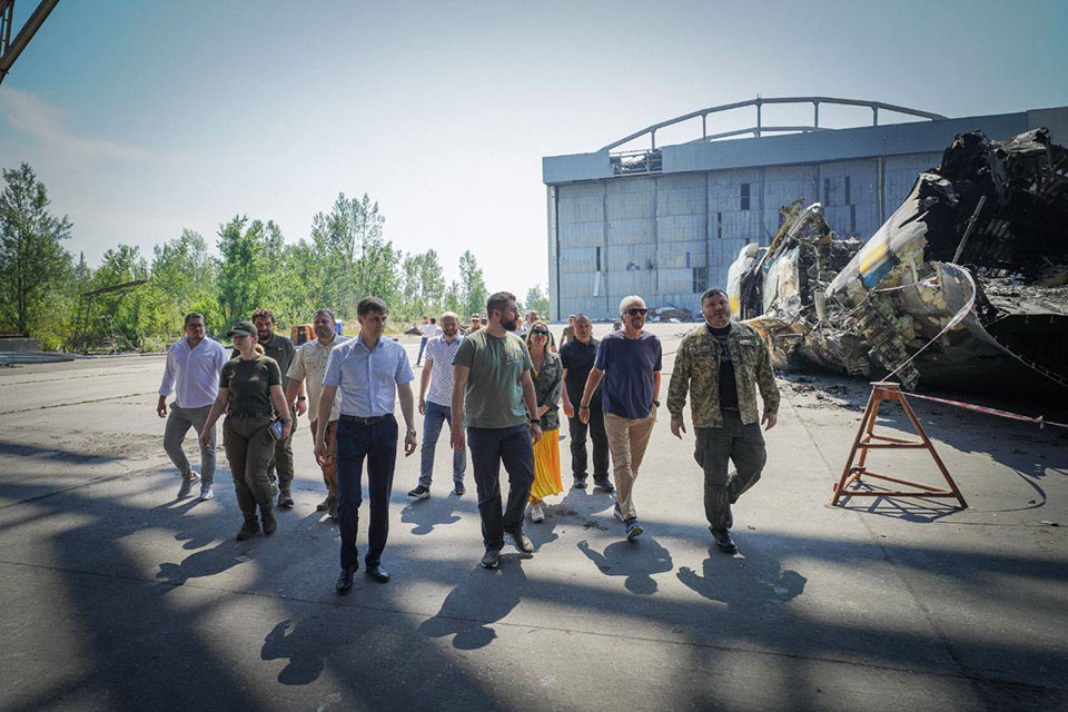 Нардеп Арахамія розповів, як відновлюватимуть «Мрію»