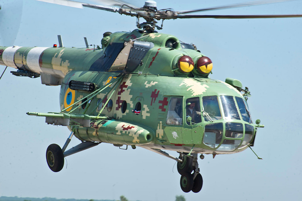 В Чугуеве прошли учения экипажей поисково-спасательных вертолетов