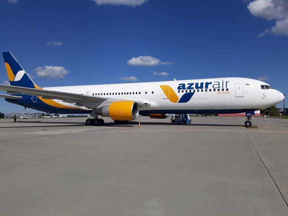 На одесские рейсы авиакомпания Azur Air Ukraine хочет самолеты Boeing большей вместимости