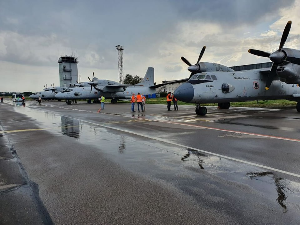 Три самолета Ан-32Б Республики Шри-Ланка прибыли для выполнения капитального ремонта в Киев