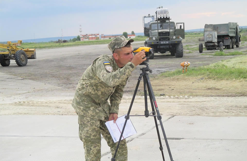 Уже пять военных аэродромов отремонтированы в этом году