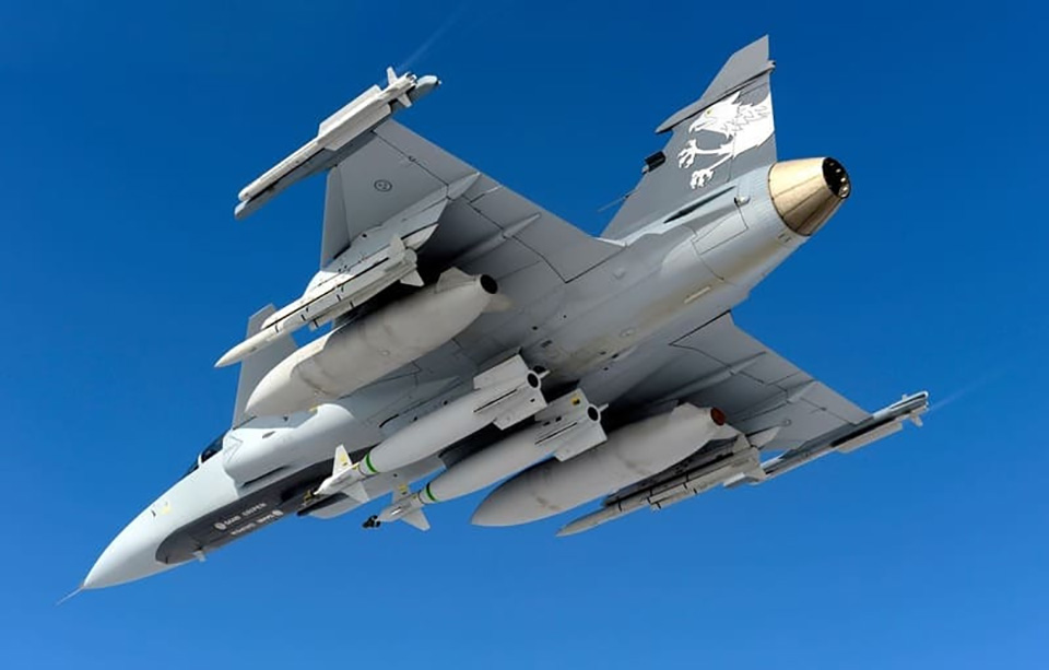 Українські пілоти вже навчаються на  винищувачах Gripen — В.Зеленський