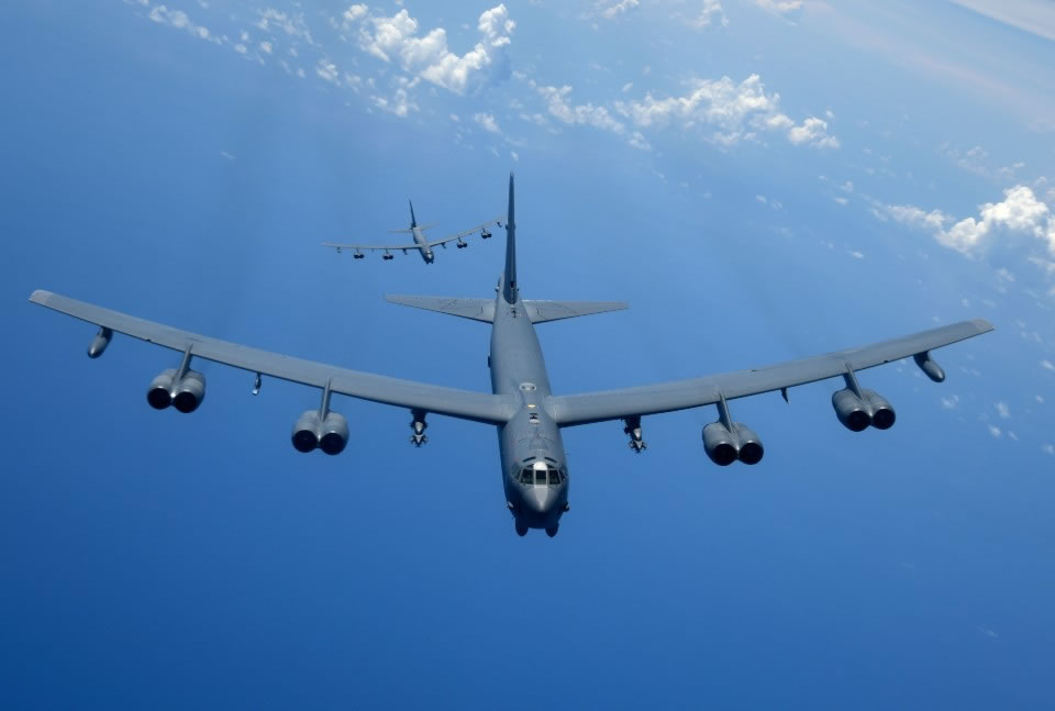 Два стратегических бомбардировщика B-52 США летали над Украиной