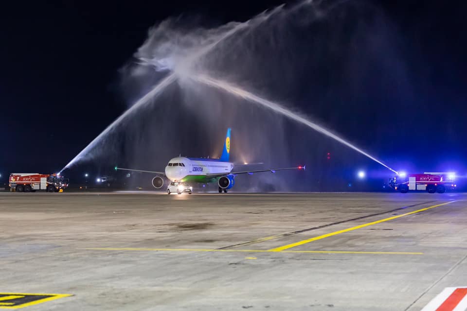 Авиакомпания Uzbekistan Airways выполнила первый рейс в Киев