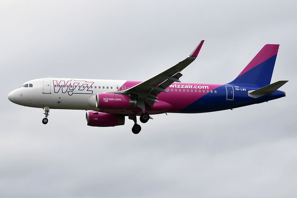 Генеральний директор Wizz Air розкрив подробиці про три Airbus A320, які застрягли в Україні