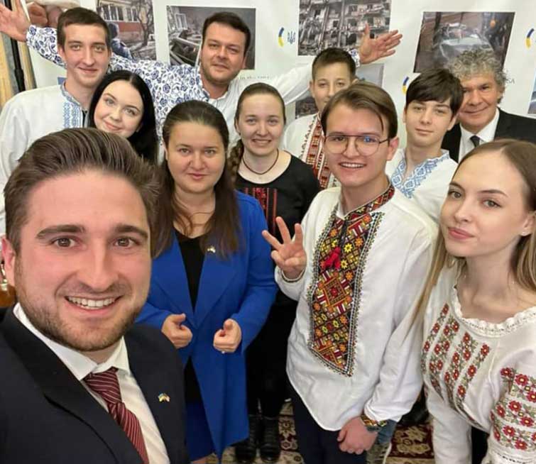 Наукові розробки українських учнів полетіли у космос 