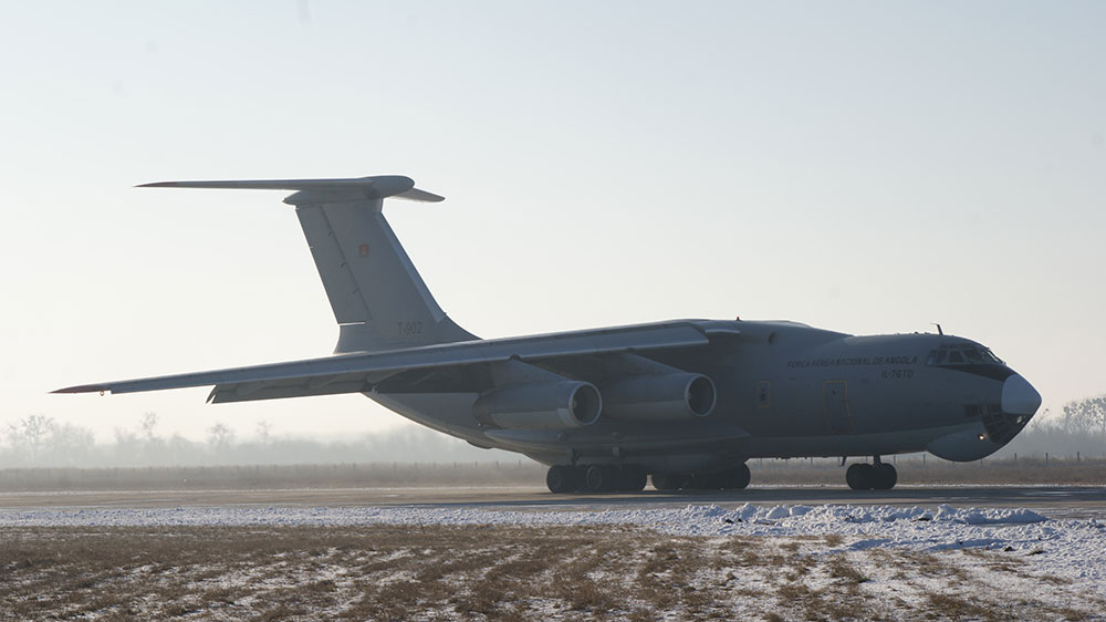 Самолет Ил-76 из Анголы отремонтируют в Белой Церкви