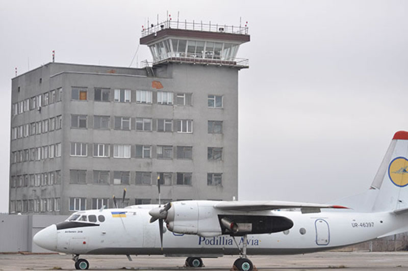 Кабмин планирует выделить 375 млн. гривен на аэропорт Хмельницкий