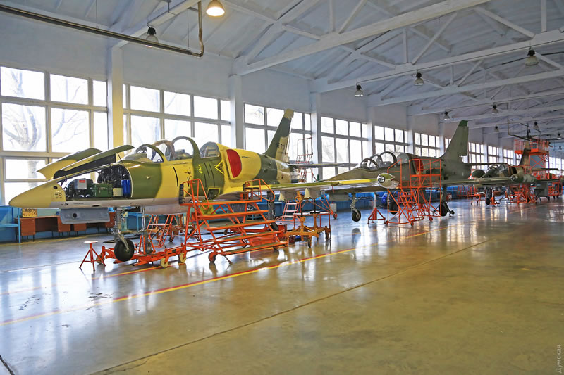 Одесский авиационный завод выполняет ремонт Л-39 для Уганды