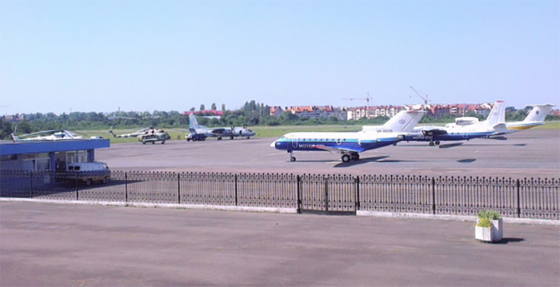 За пол года из аэропорта Ужгород отправлено 44 чартерных рейса