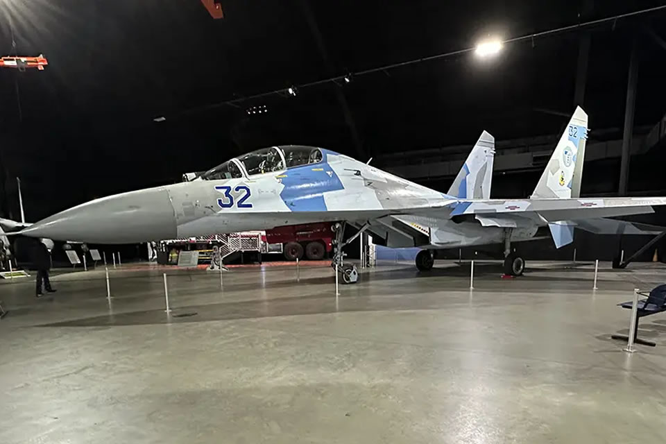 Су-27УБ в експозиції Холодної війни. Фото - Том Демерлі